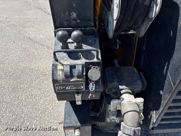image for item FG2918 2021 Vermeer D10X15III directional boring unit