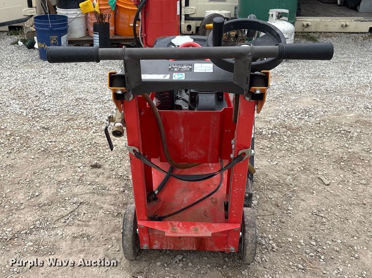 image for item FG2919 2013 Husqvarna FS400LV concrete saw