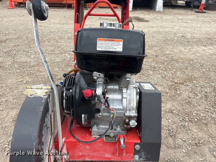 image for item FG2919 2013 Husqvarna FS400LV concrete saw