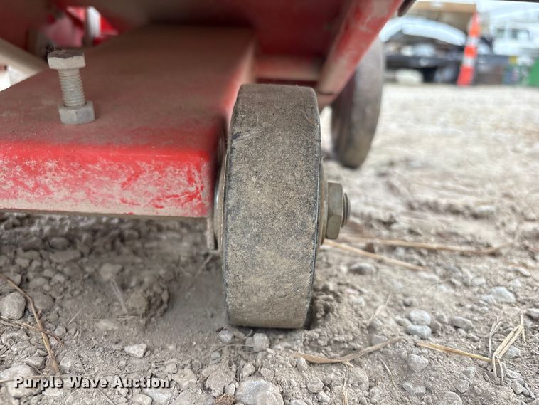 image for item FG2919 2013 Husqvarna FS400LV concrete saw