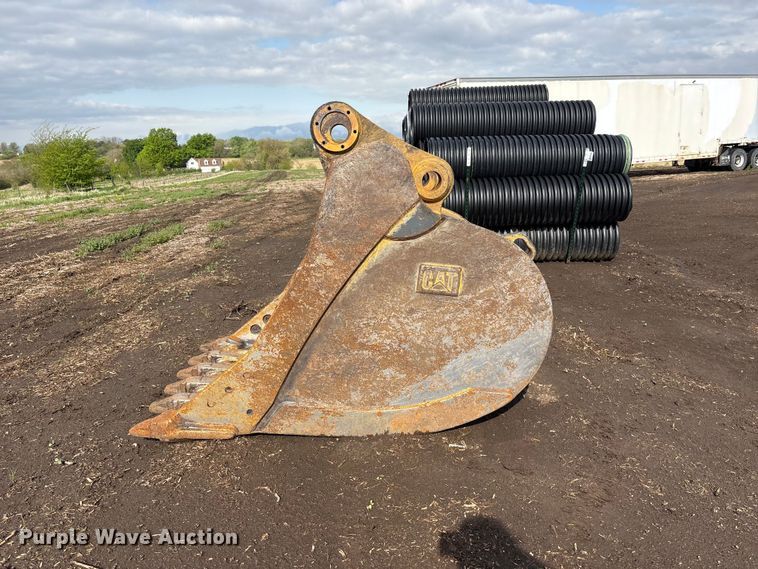 image for item FG2942 Caterpillar 324E excavator bucket
