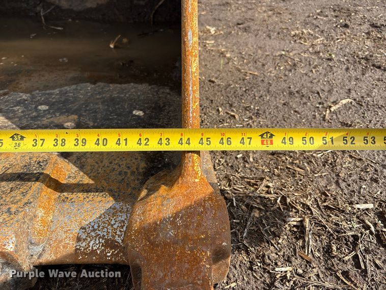 image for item FG2942 Caterpillar 324E excavator bucket