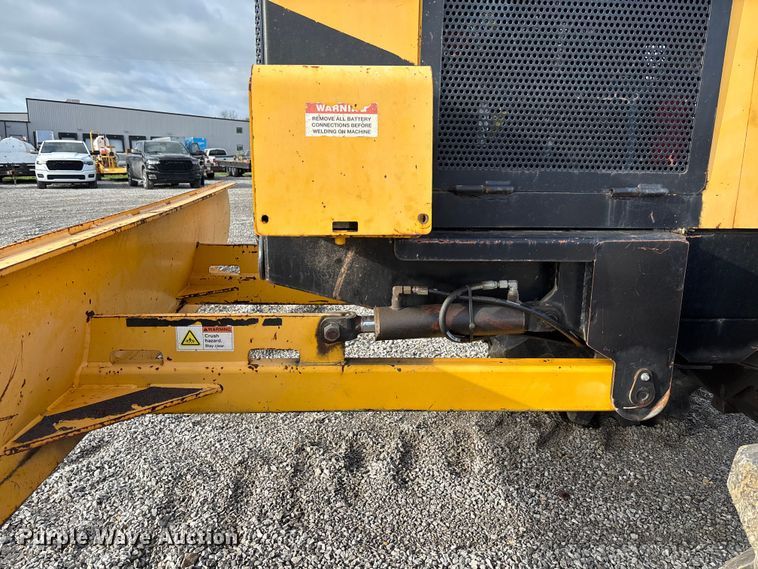 image for item FH7050 2014 Jarraff tree trimmer