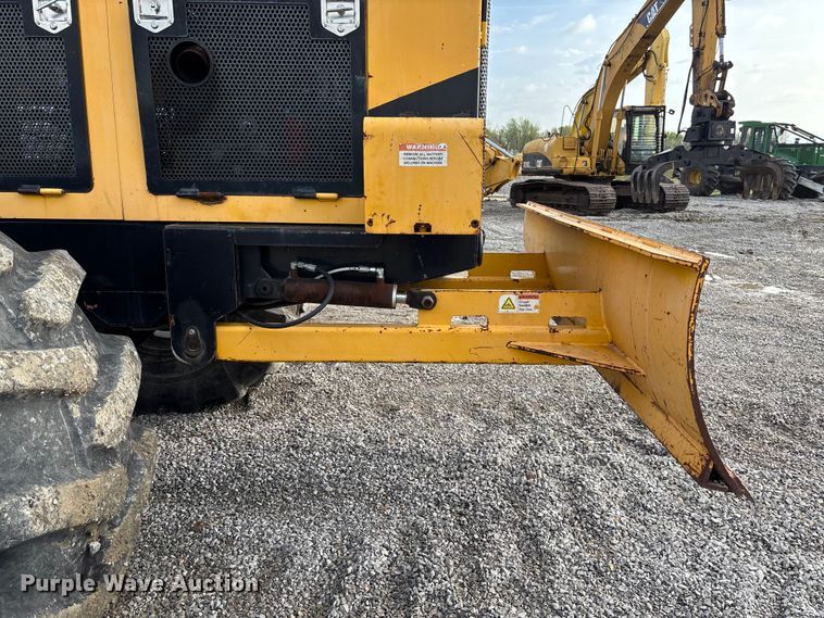 image for item FH7050 2014 Jarraff tree trimmer