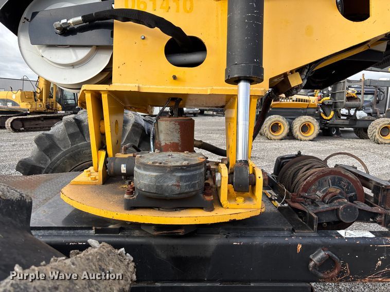 image for item FH7050 2014 Jarraff tree trimmer