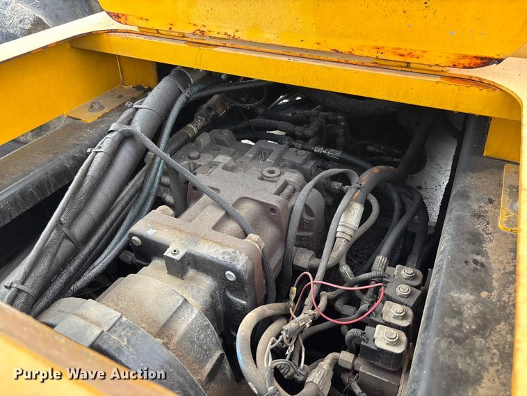 image for item FH7050 2014 Jarraff tree trimmer