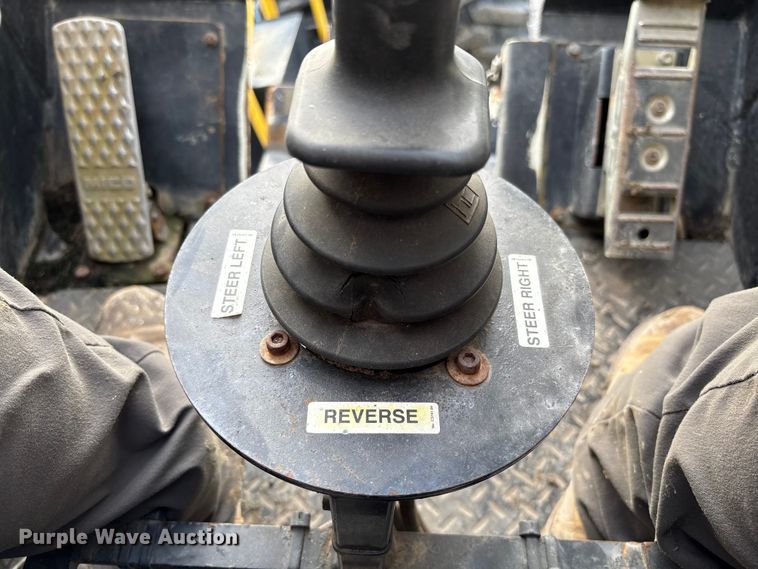 image for item FH7050 2014 Jarraff tree trimmer