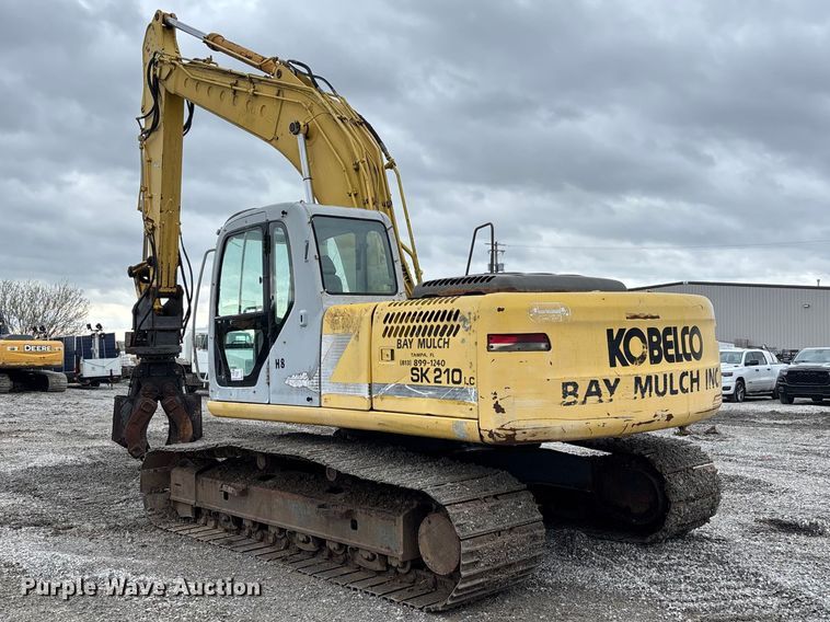 image for item FH7051 2004 Kobelco SK210LC excavator