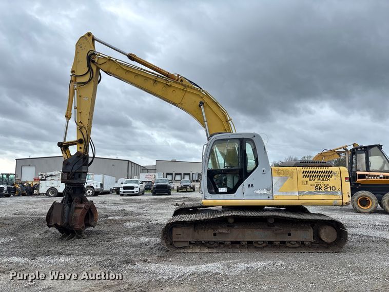 image for item FH7051 2004 Kobelco SK210LC excavator
