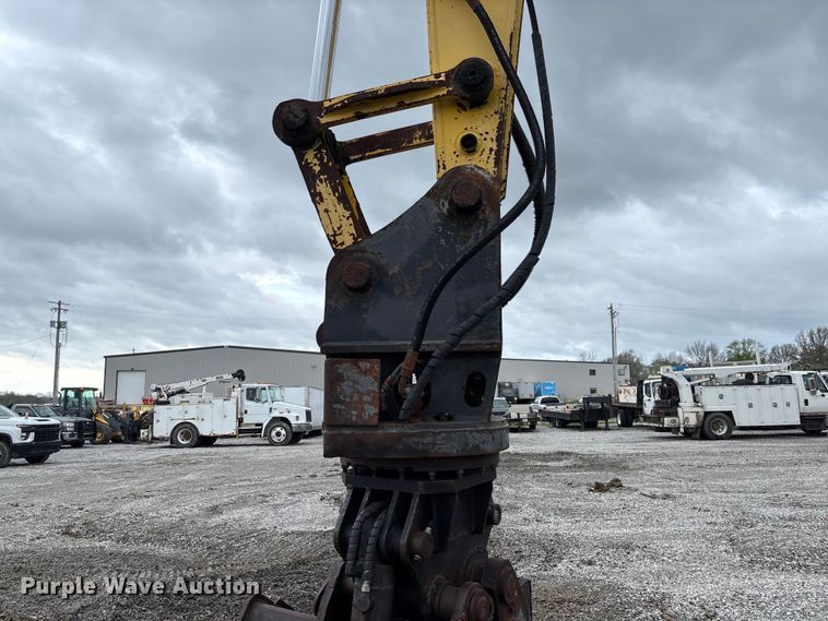 image for item FH7051 2004 Kobelco SK210LC excavator