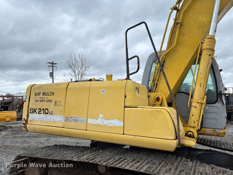 image for item FH7051 2004 Kobelco SK210LC excavator