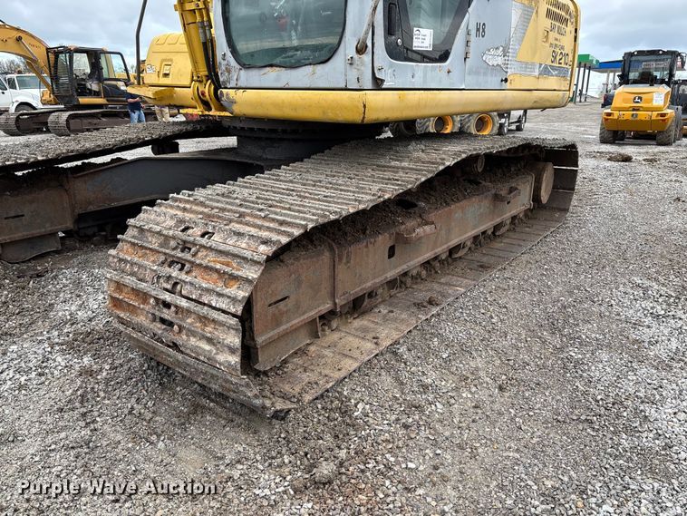 image for item FH7051 2004 Kobelco SK210LC excavator