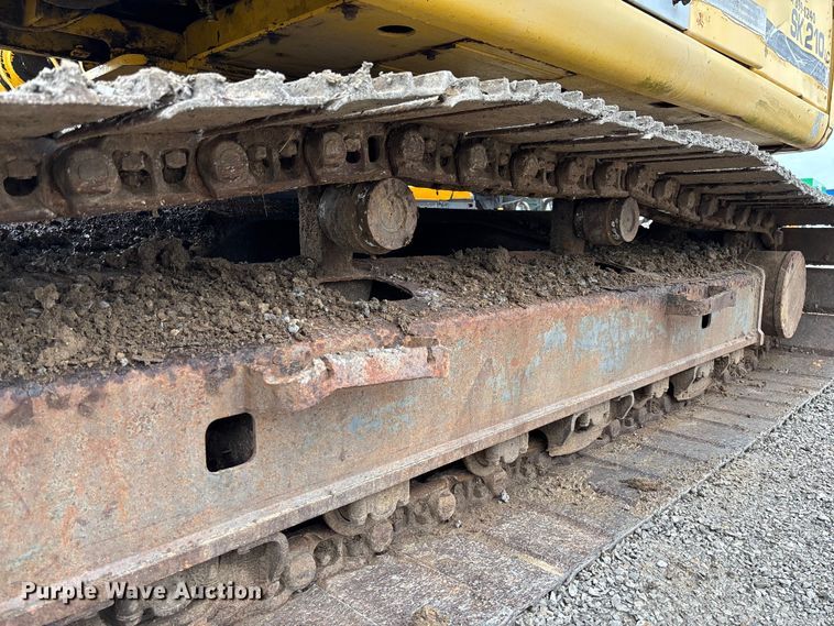 image for item FH7051 2004 Kobelco SK210LC excavator