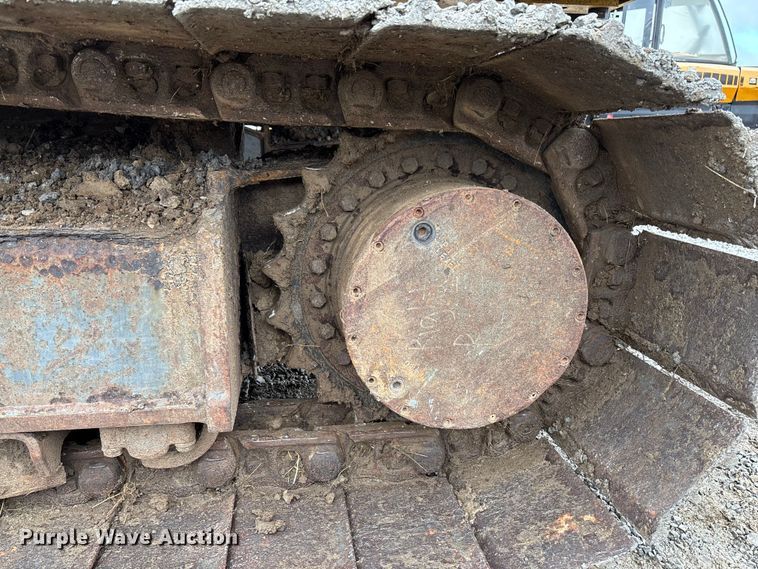 image for item FH7051 2004 Kobelco SK210LC excavator