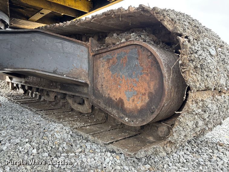 image for item FH7051 2004 Kobelco SK210LC excavator