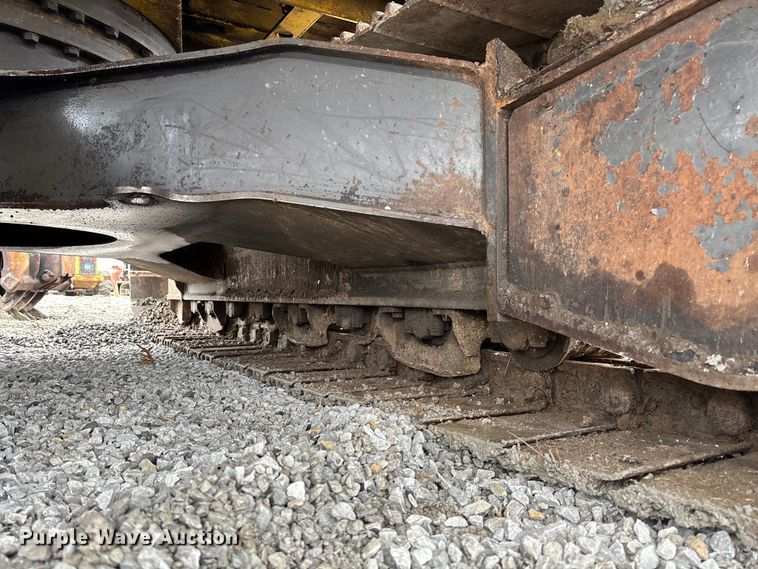 image for item FH7051 2004 Kobelco SK210LC excavator