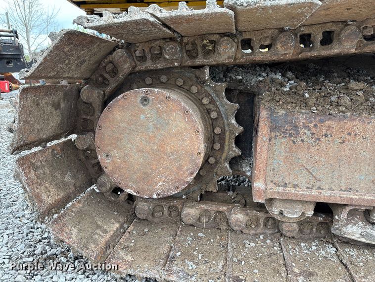 image for item FH7051 2004 Kobelco SK210LC excavator