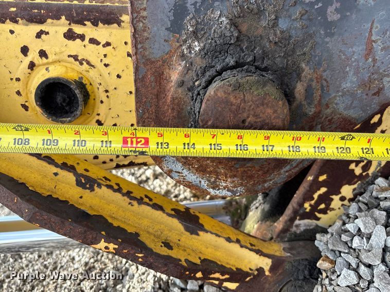 image for item FH7051 2004 Kobelco SK210LC excavator