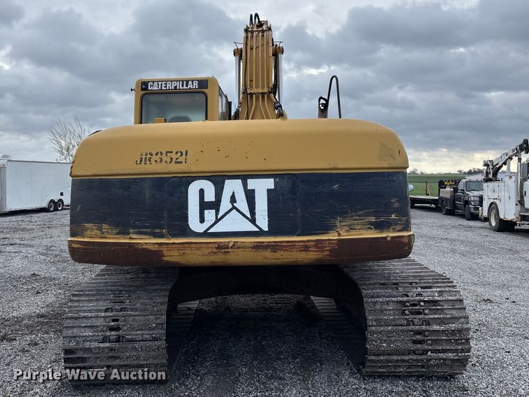 image for item FH7052 2007 Caterpillar 320C L excavator