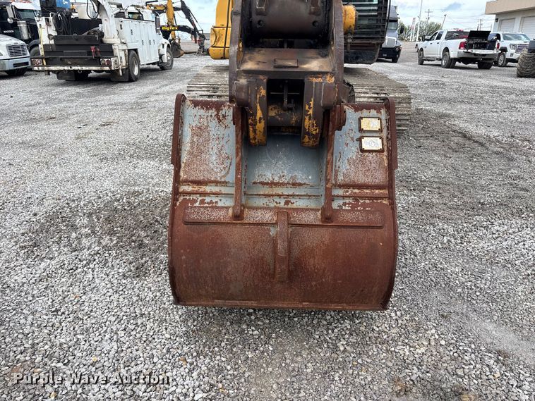 image for item FH7052 2007 Caterpillar 320C L excavator