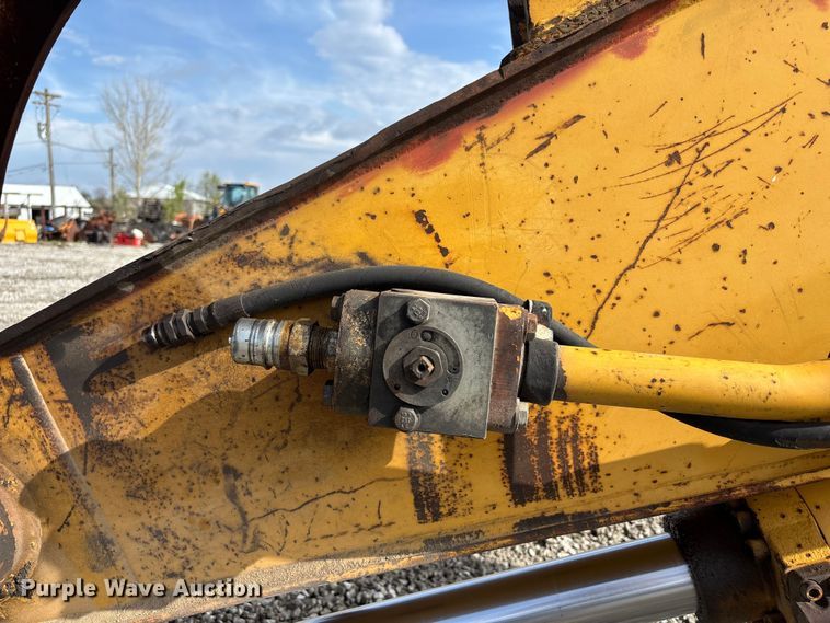 image for item FH7052 2007 Caterpillar 320C L excavator