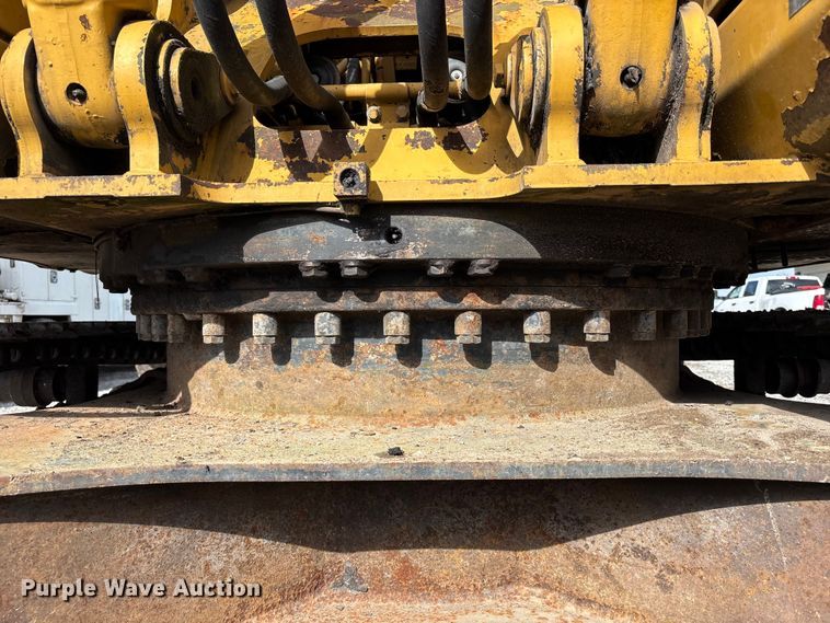 image for item FH7052 2007 Caterpillar 320C L excavator