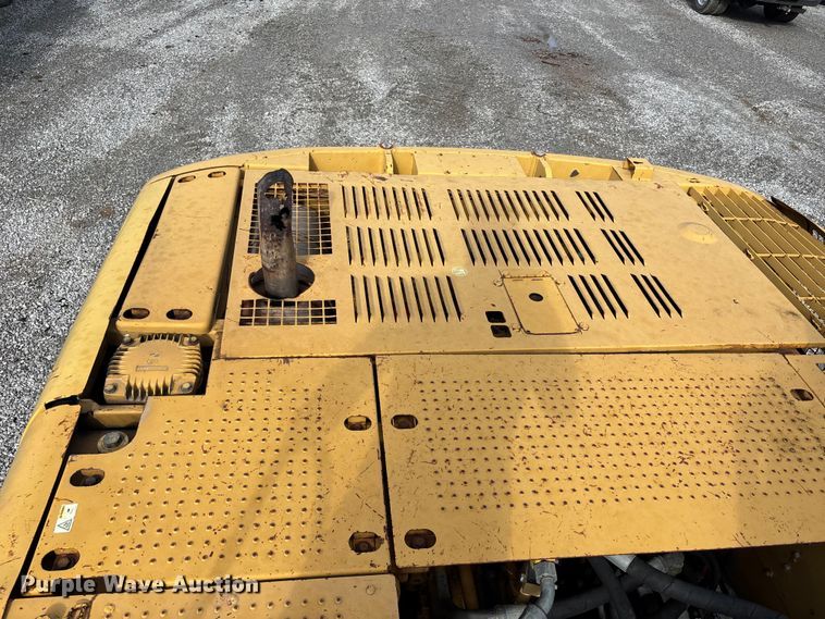 image for item FH7052 2007 Caterpillar 320C L excavator