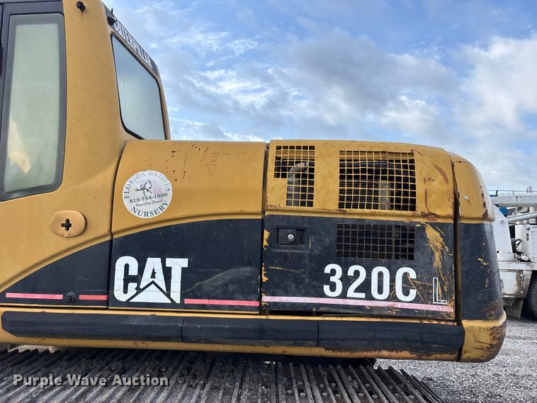 image for item FH7052 2007 Caterpillar 320C L excavator