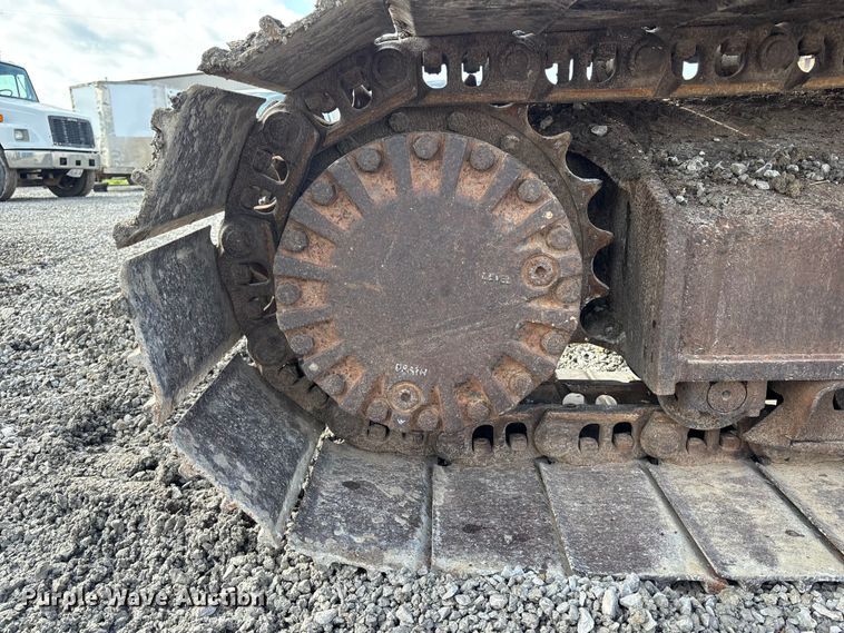 image for item FH7052 2007 Caterpillar 320C L excavator