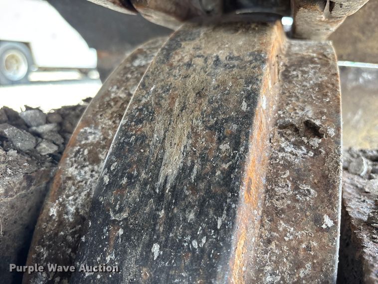 image for item FH7052 2007 Caterpillar 320C L excavator