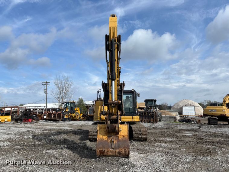 image for item FH7055 2010 Caterpillar 321D LCR excavator