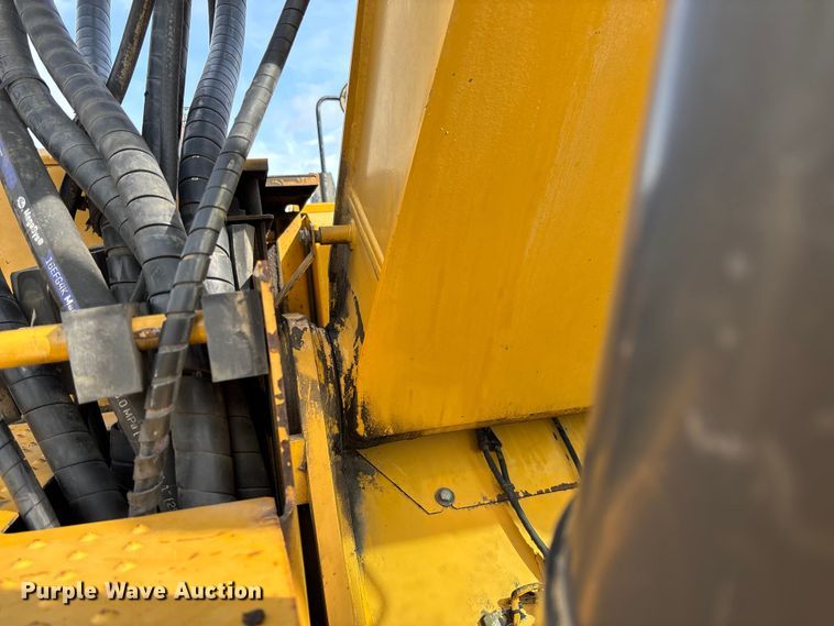 image for item FH7055 2010 Caterpillar 321D LCR excavator