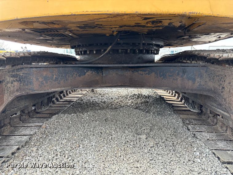 image for item FH7055 2010 Caterpillar 321D LCR excavator