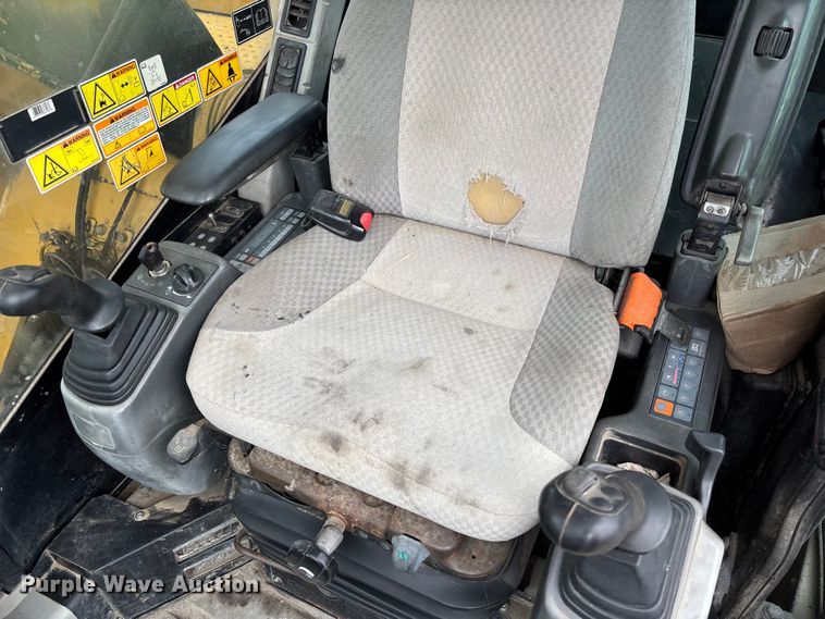 image for item FH7055 2010 Caterpillar 321D LCR excavator