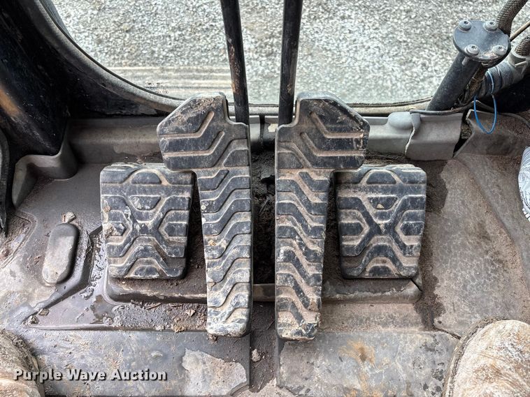 image for item FH7055 2010 Caterpillar 321D LCR excavator