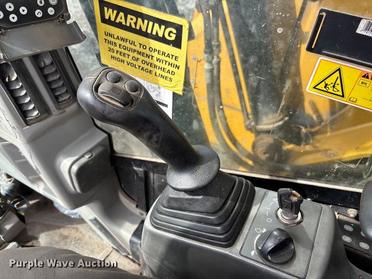 image for item FH7055 2010 Caterpillar 321D LCR excavator