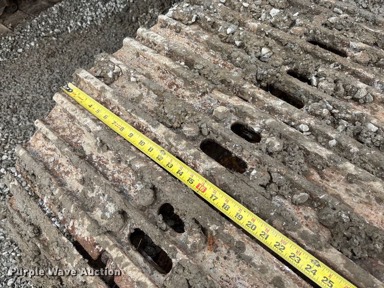 image for item FH7055 2010 Caterpillar 321D LCR excavator