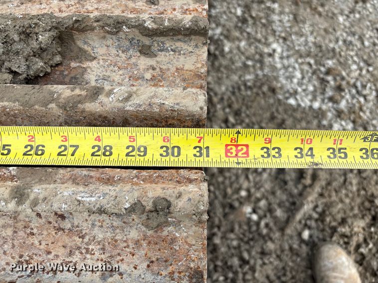 image for item FH7055 2010 Caterpillar 321D LCR excavator