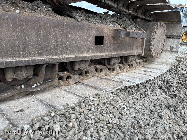 image for item FH7055 2010 Caterpillar 321D LCR excavator