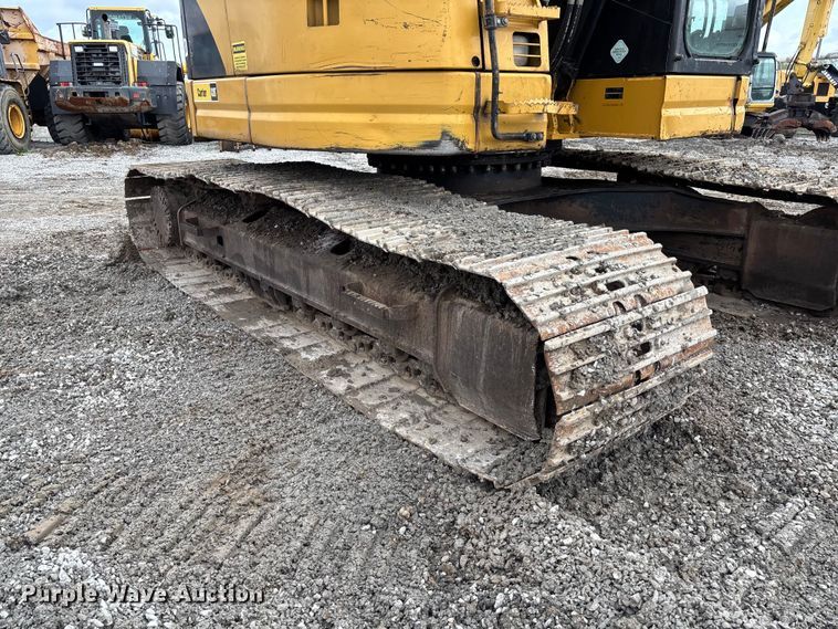 image for item FH7055 2010 Caterpillar 321D LCR excavator