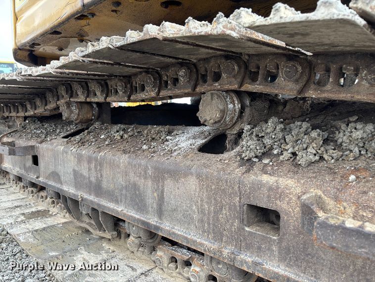 image for item FH7055 2010 Caterpillar 321D LCR excavator