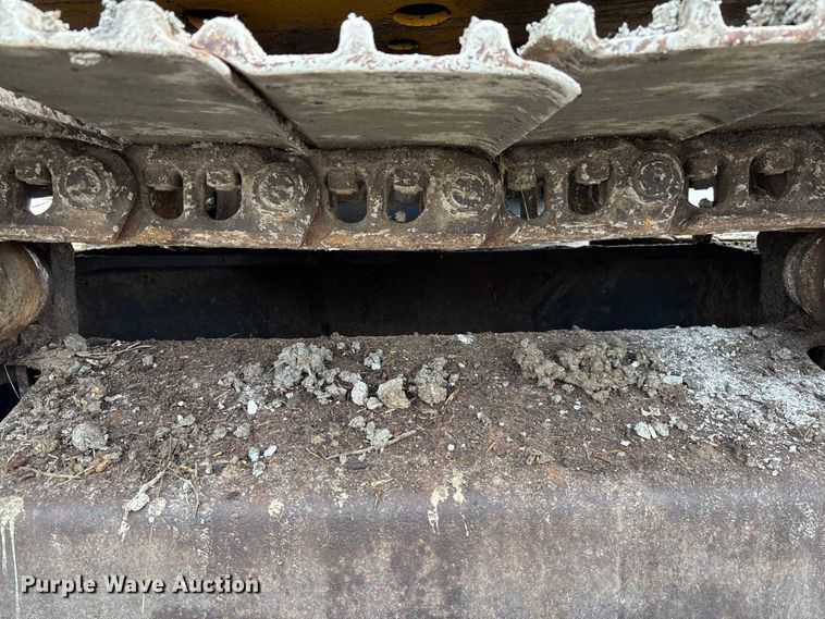 image for item FH7055 2010 Caterpillar 321D LCR excavator