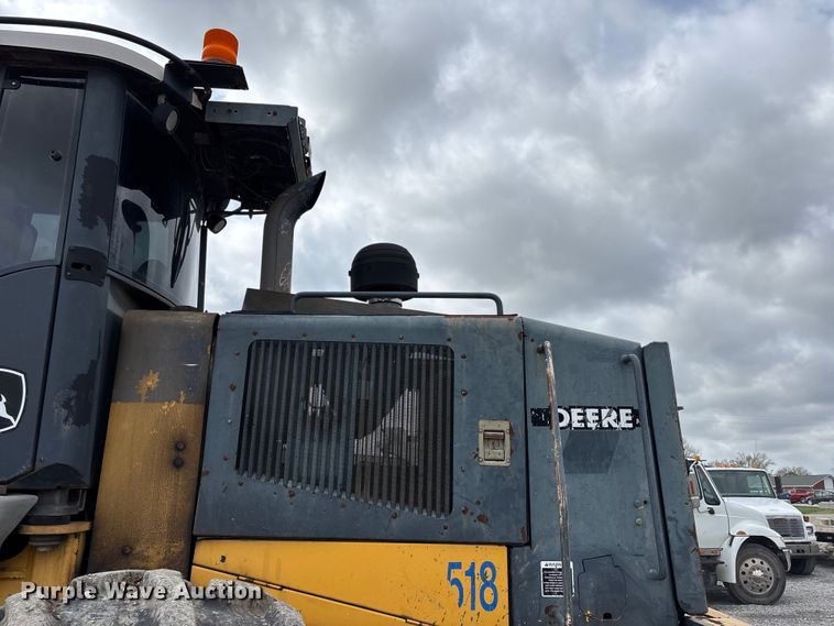 image for item FH7056 2006 John Deere 644J wheel loader