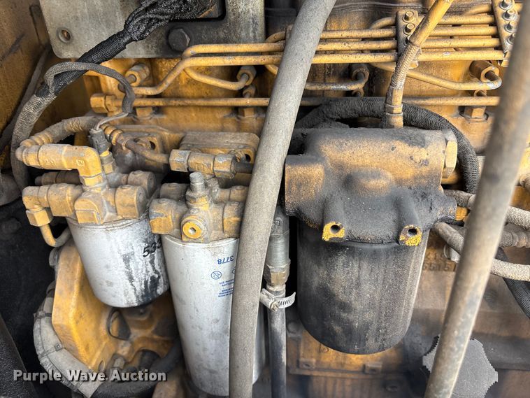 image for item FH7056 2006 John Deere 644J wheel loader