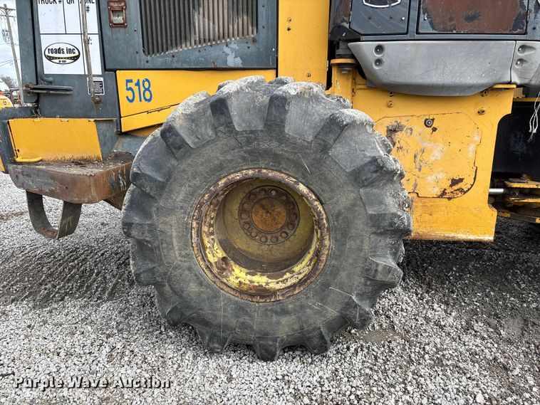 image for item FH7056 2006 John Deere 644J wheel loader