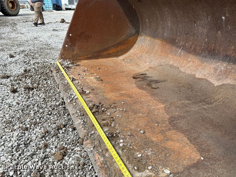 image for item FH7058 2012 Komatsu WA480-6 wheel loader