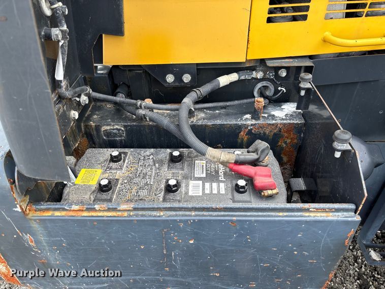 image for item FH7058 2012 Komatsu WA480-6 wheel loader