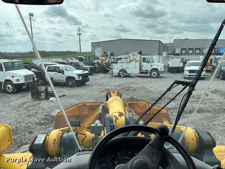 image for item FH7058 2012 Komatsu WA480-6 wheel loader