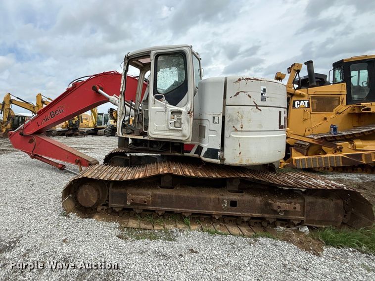 image for item FH7059 Linkbelt 225 excavator