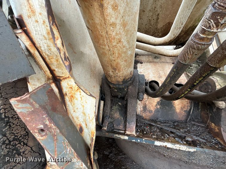 image for item FH7059 Linkbelt 225 excavator